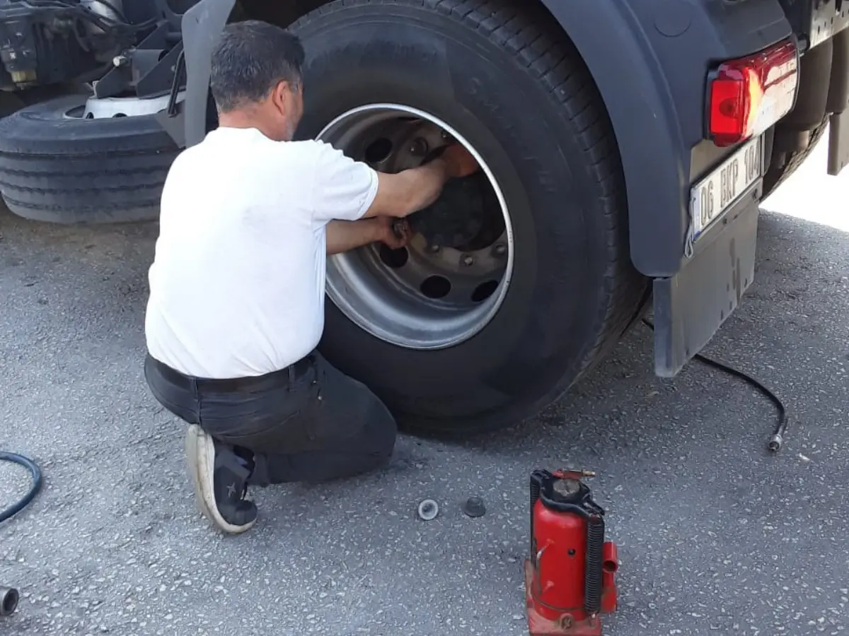 Kalabak Oto Lastikçi